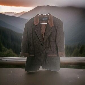 Vintage Maurices Suede Wool Women's tweed Houndstooth blazer  Macedonia Made. LG